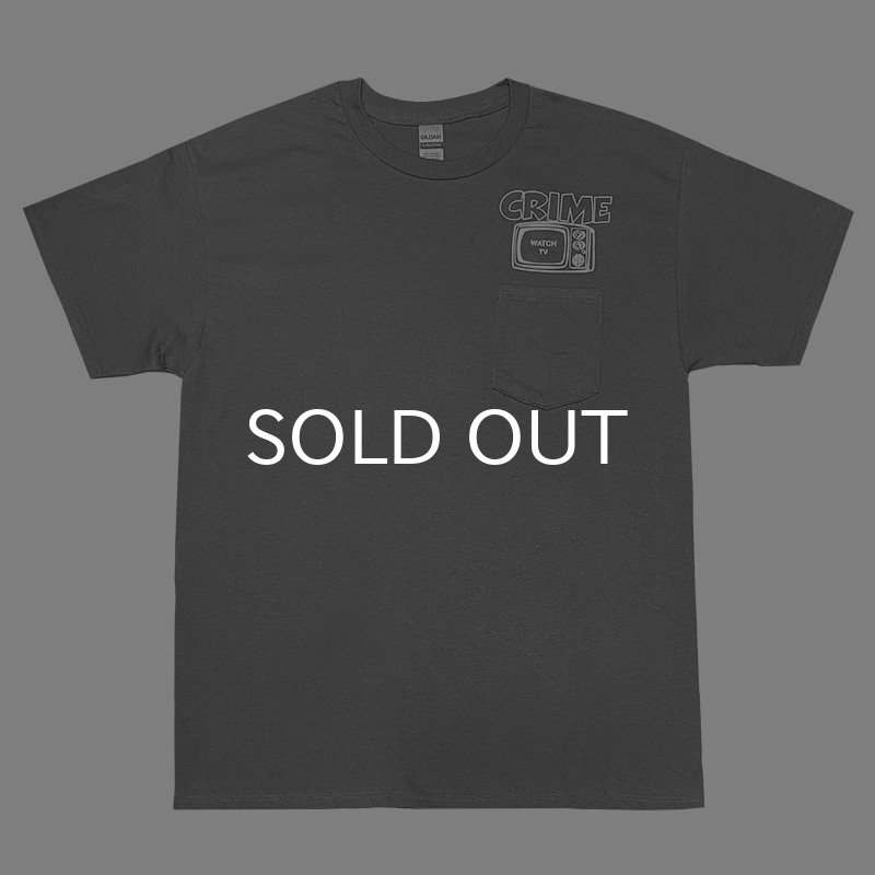 画像2: CRIME Tシャツ / WATCH TV POCKET (CHARCOAL) (2)