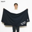 画像2: NO BEER NO LIFE FLEECE BLANKET (NAVY) (2)