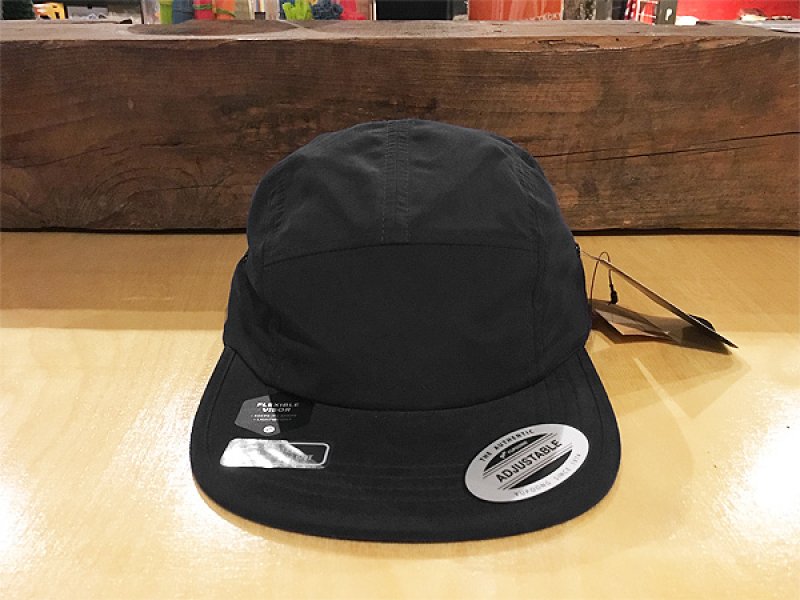 画像2: 【お取寄せ】FLEXFIT / WATER REPELLENT JOCKEY CAMPER CAP (BLACK) (2)