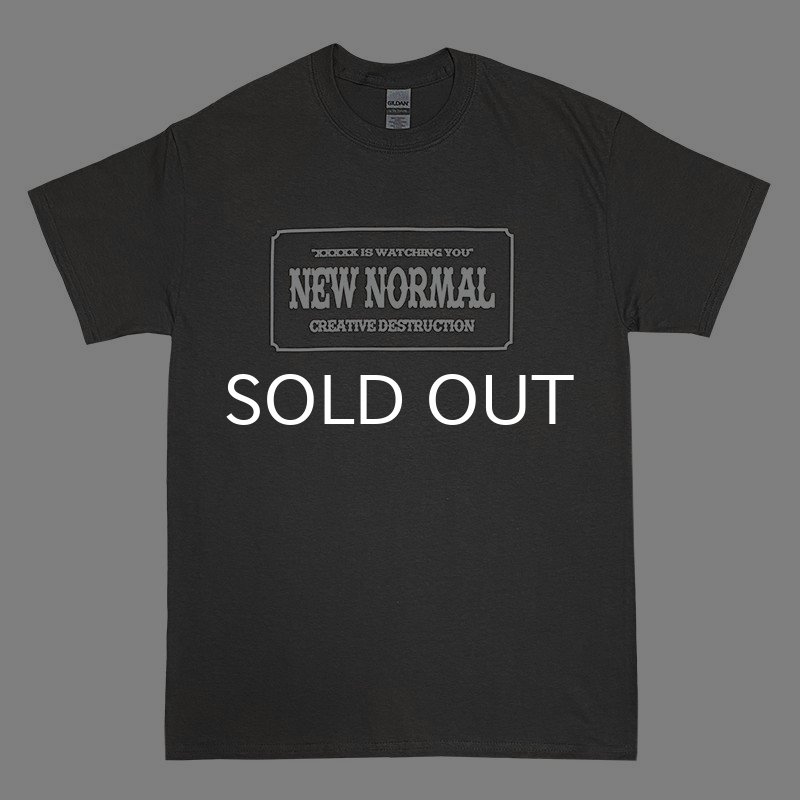 画像1: NEW NORMAL Tシャツ (CHARCOAL) (1)