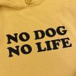 画像2: 【SALE】NO DOG NO LIFE HOODIE (OLD GOLD) (2)