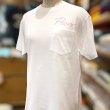 画像4: POSER POCKET Tシャツ (WHITE/PINK) (4)