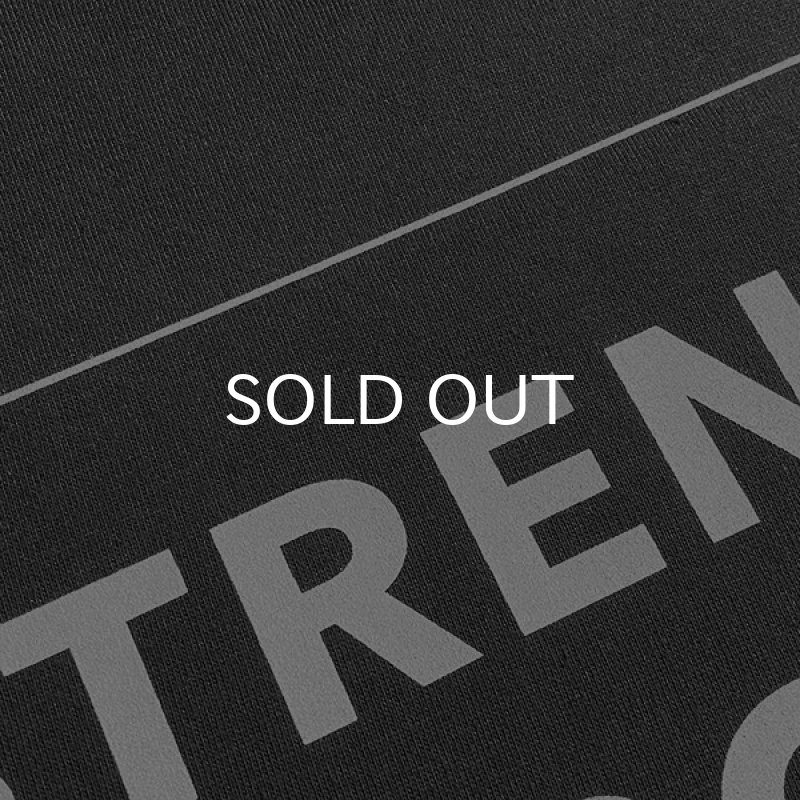 画像2: STRENGTH THROUGH UNITY Tシャツ (SUMI BLACK) (2)