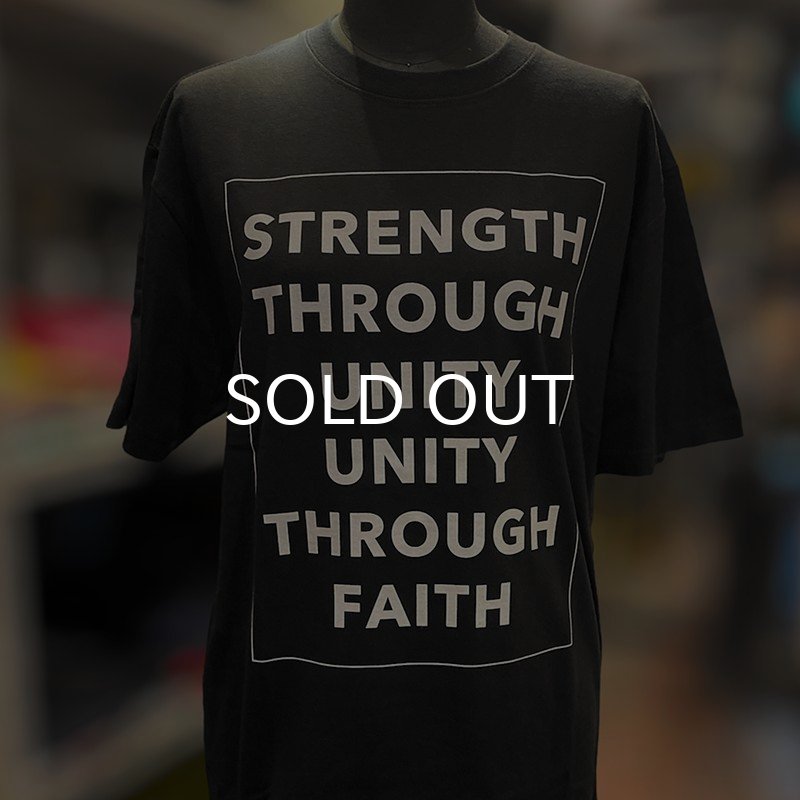 画像4: STRENGTH THROUGH UNITY Tシャツ (SUMI BLACK) (4)