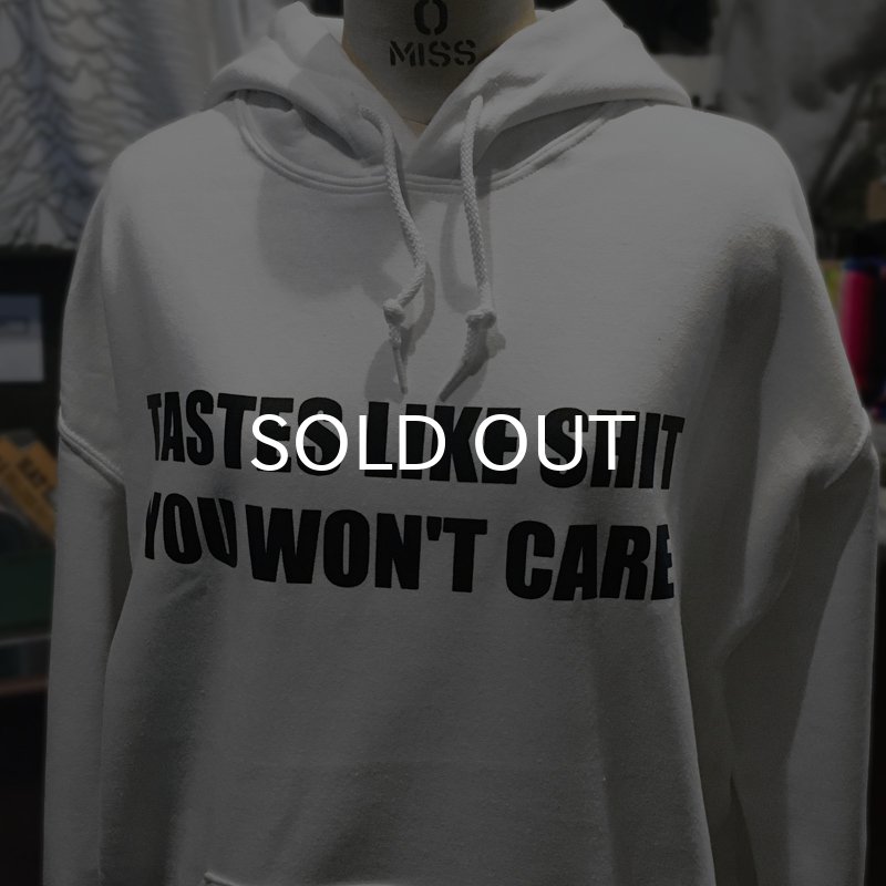 画像3: TASTES LIKE SHIT YOU WON'T CARE HOODIE (WHITE) (3)