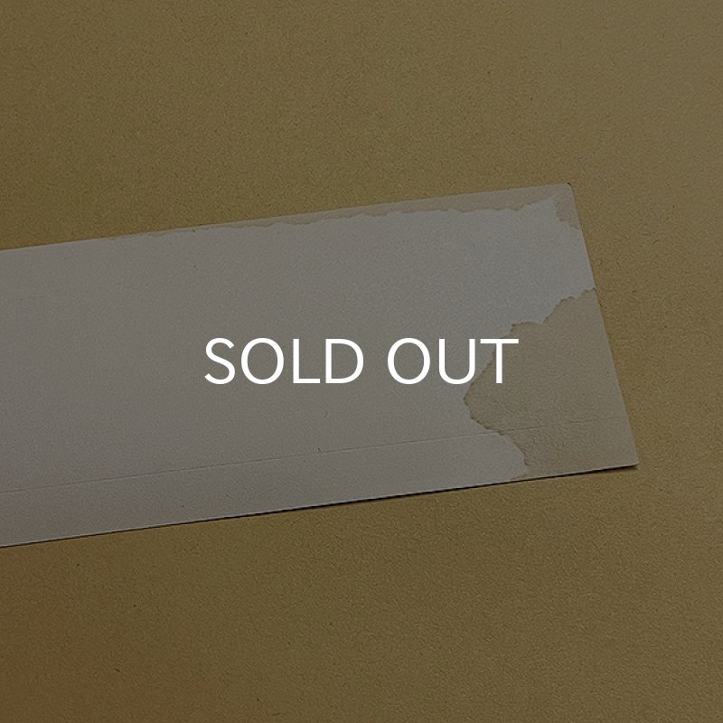 裏面台紙にシミ汚れ