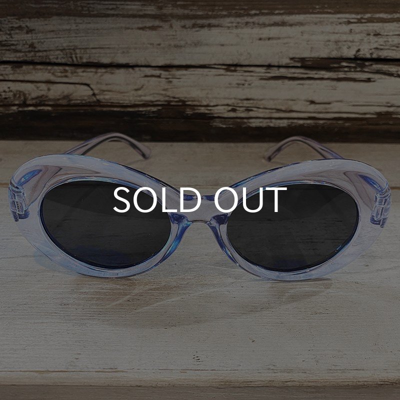 画像2: KURT COBAIN STYLE OVAL SUNGLASS / カート・コバーン オーバル・サングラス (CLEAR BLUE) (2)