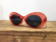 画像1: KURT COBAIN STYLE OVAL SUNGLASS / カート・コバーン オーバル・サングラス (CLEAR RED) (1)