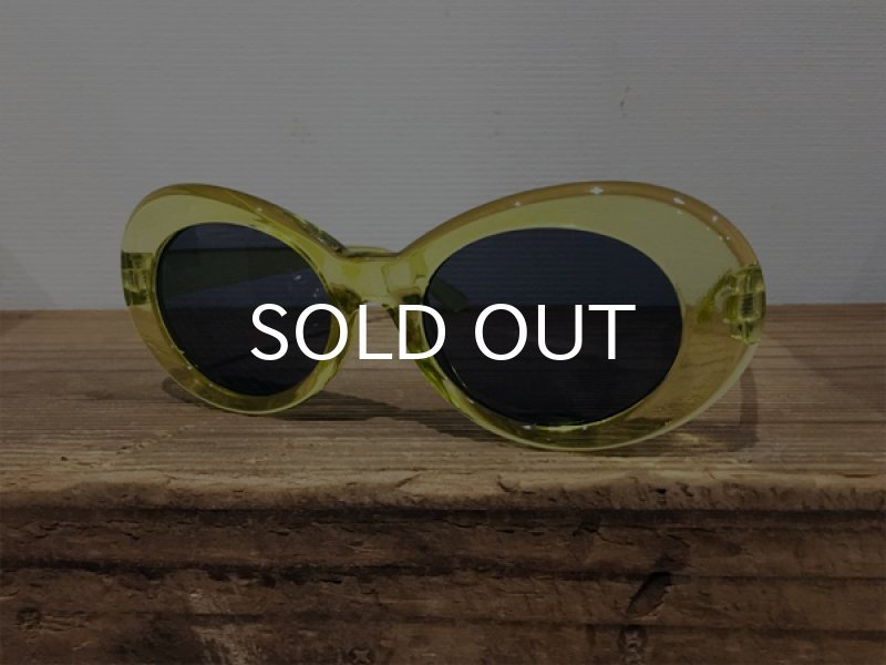 画像3: KURT COBAIN STYLE OVAL SUNGLASS / カート・コバーン オーバル・サングラス (CLEAR YELLOW) (3)