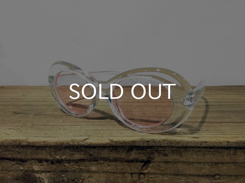 画像1: KURT COBAIN STYLE OVAL SUNGLASS / グリッター・サングラス (CLEAR/PINK) (1)