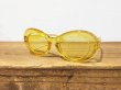 画像1: KURT COBAIN STYLE OVAL SUNGLASS / グリッター・サングラス (YELLOW) (1)