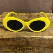 画像2: KURT COBAIN STYLE OVAL SUNGLASS / カート・コバーン オーバル・サングラス (YELLOW) (2)