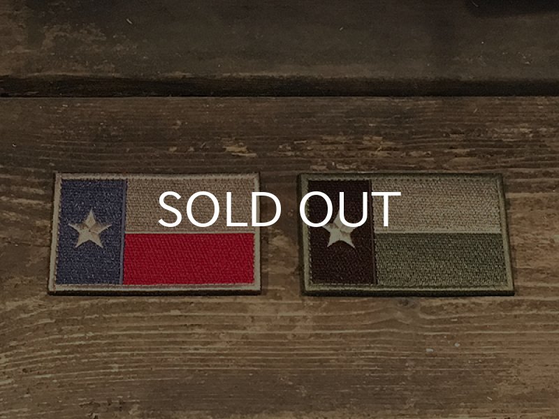 テキサス州旗　トリコロール（左）マルチカム（右）